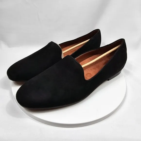 NIB Vionic Willa Slip On Flat Loafer Shoes Suede Vio-Motion Orthotic Black 11 W