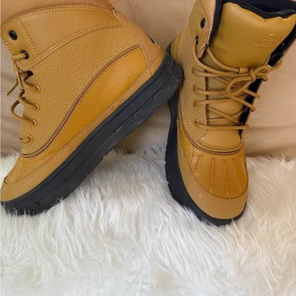 Nike ACG Kids Tan Boots