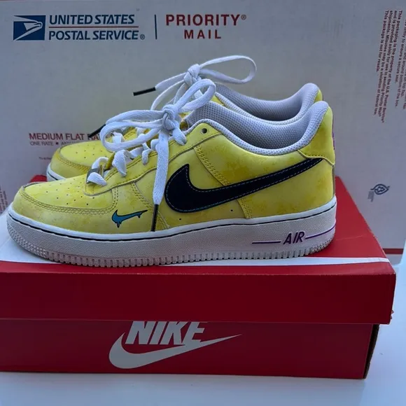Nike Air Force LV8 GS &quot;Peace, Love, Basketball&quot; Youth Sz 7Y DC7299 700 B Grade