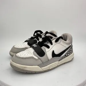 Nike Air Jordan Legacy 312 White Wolf Grey Black Kids Shoes CD9055-105 Size 12C