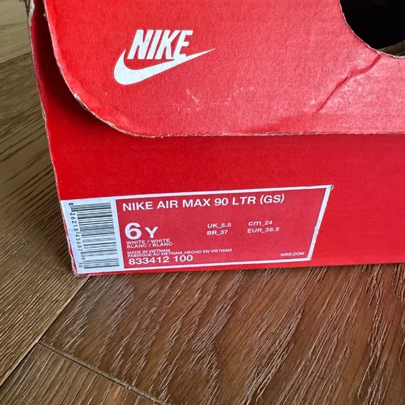 Nike Air Max 90 in White
