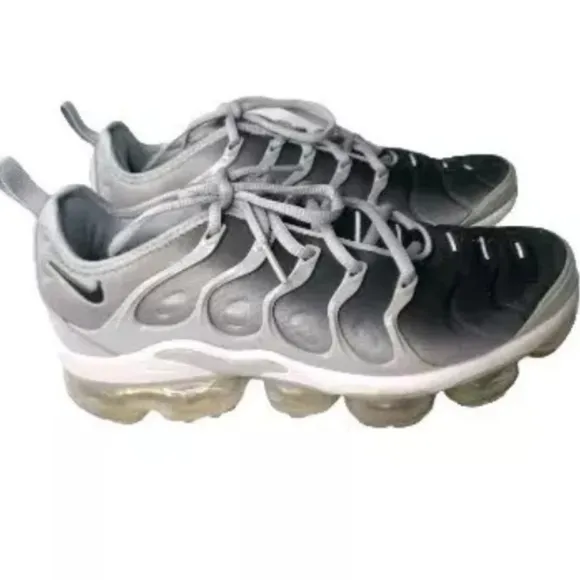 Nike Air VaporMax Plus Wolf Grey Black Shoes Men's Size 8