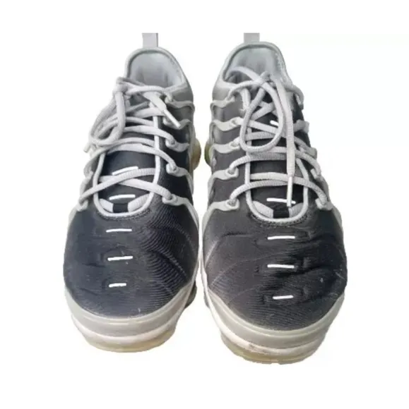 Nike Air VaporMax Plus Wolf Grey Black Shoes Men's Size 8