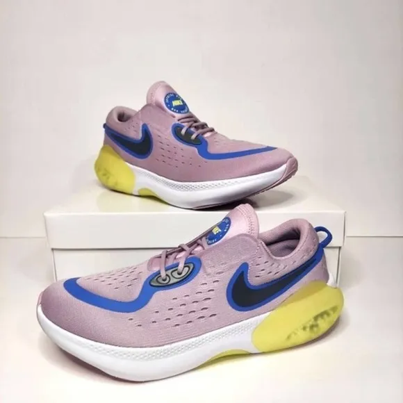 NIKE Joyride Flyknit Running Shoes women's size 8.5 new!!!
