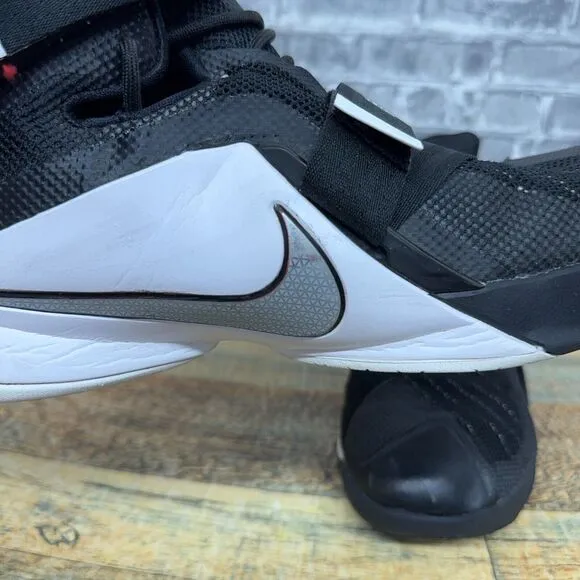 Nike LeBron Soldier 9 Black White Basketball‎ Shoes 749498-001 Mens Size 12