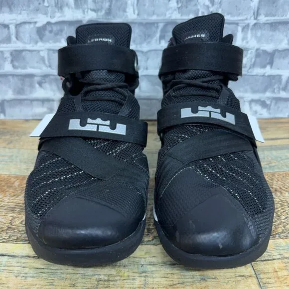 Nike LeBron Soldier 9 Black White Basketball‎ Shoes 749498-001 Mens Size 12