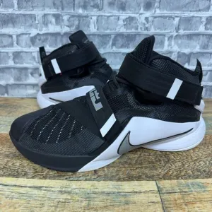 Nike LeBron Soldier 9 Black White Basketball‎ Shoes 749498-001 Mens Size 12