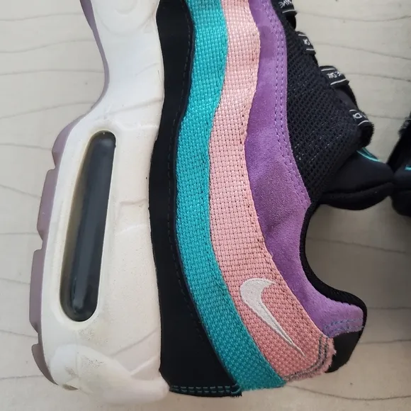 Nike Mens Air Max 95 Have A Nike Day Multicolor Shoes Sneakers BQ9131-001 Sz 8.5