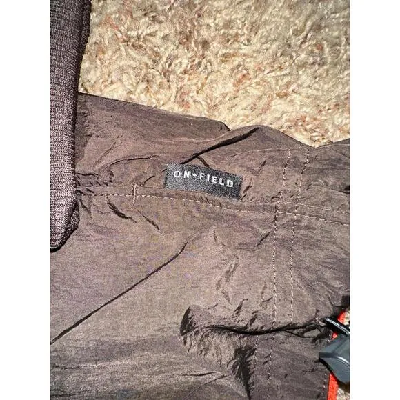 Nike Mens Brown Cleveland Browns Sideline Team ID Reversible Pullover Windshirt