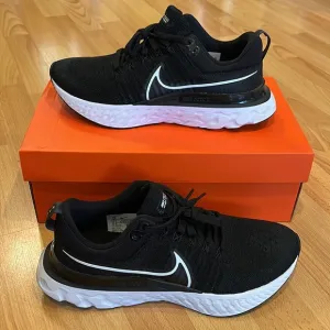 Nike Men's React Infinity Run Flyknit 2 Running Shoes Black