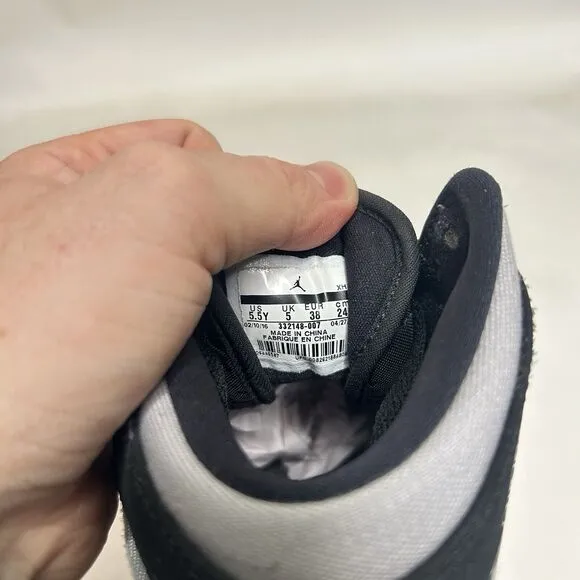Nike Shoes Air Jordan 1 Retro High GS “Wolf Grey” 2024