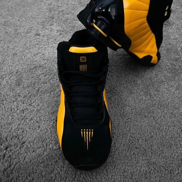 Nike Shox BB4 Black University Gold Men's Sneakers Size 8.5