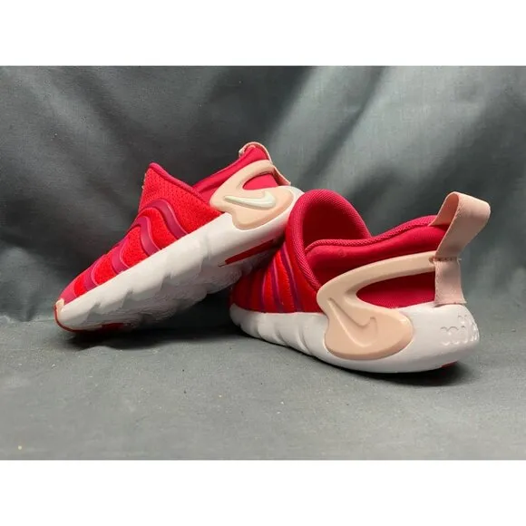 Nike Toddlers Dynamo Go SE (TD) Sneakers Slip-On Pink White Size 5c NEW IN BOX