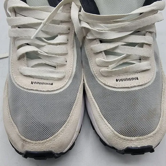 Nike Waffle One Mens Size 7 White Low Top Lace Up Running Shoes DA7995-100