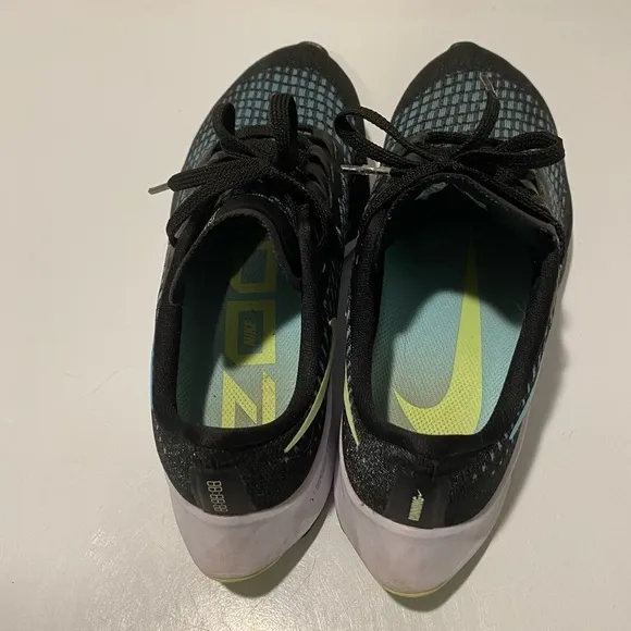 Nike Women's Black and Teal Running Shoes