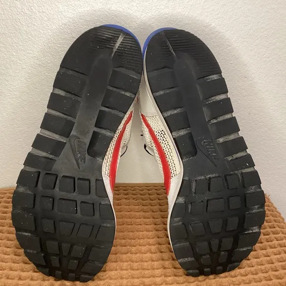 Nike x sacai vaperwaffle white red‎ blue men’s size 10.5 CV 1363-100