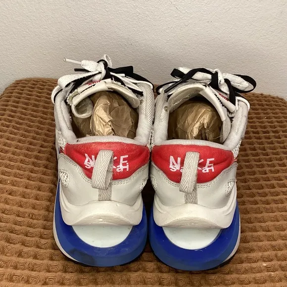 Nike x sacai vaperwaffle white red‎ blue men’s size 10.5 CV 1363-100