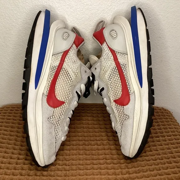 Nike x sacai vaperwaffle white red‎ blue men’s size 10.5 CV 1363-100