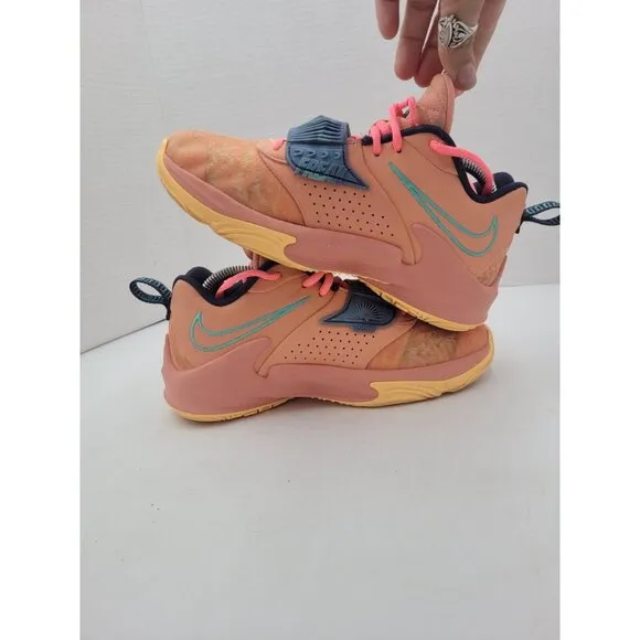 Nike Zoom Freak 3 Shoes Stay Freaky Crimson Bliss DO5966-600 4Y/5.5 Womens Youth