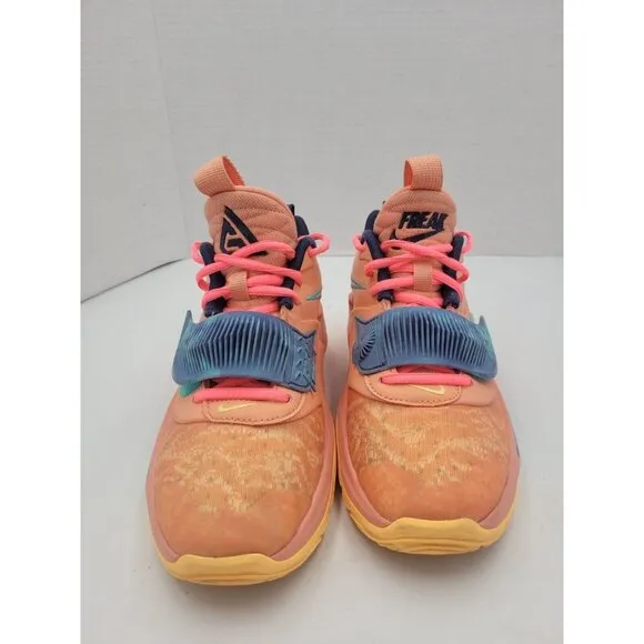 Nike Zoom Freak 3 Shoes Stay Freaky Crimson Bliss DO5966-600 4Y/5.5 Womens Youth