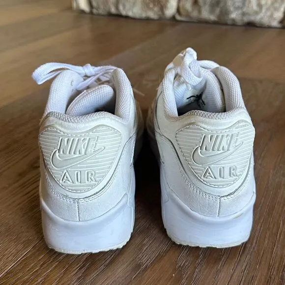 Nike Air Max 90 in White
