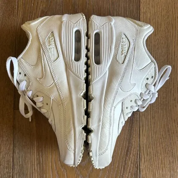 Nike Air Max 90 in White