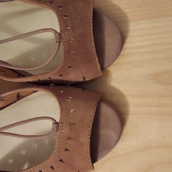 Nine West Jinxed Brown Suede Shooties Ankle Booties Size 6.5