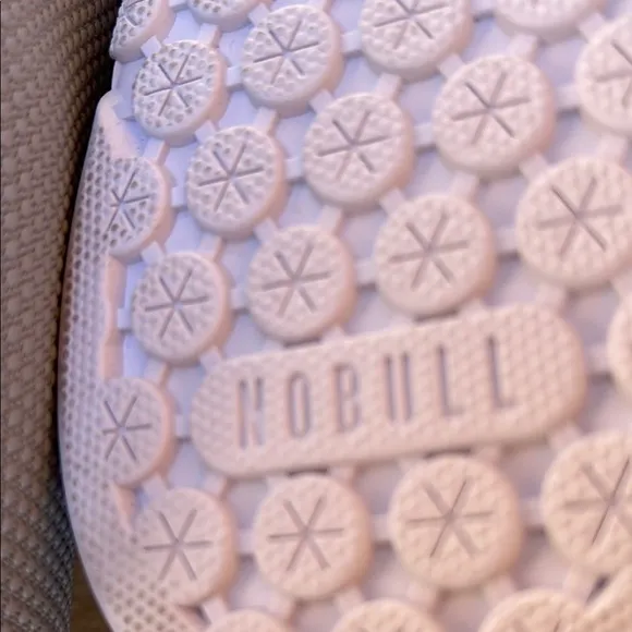 NOBULL Gray and White Athletic Shoes with Breathable Mesh