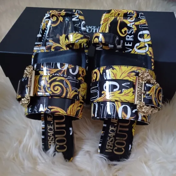 NWB, Versace Jeans Couture Black &amp; Yellow Millie Sandals