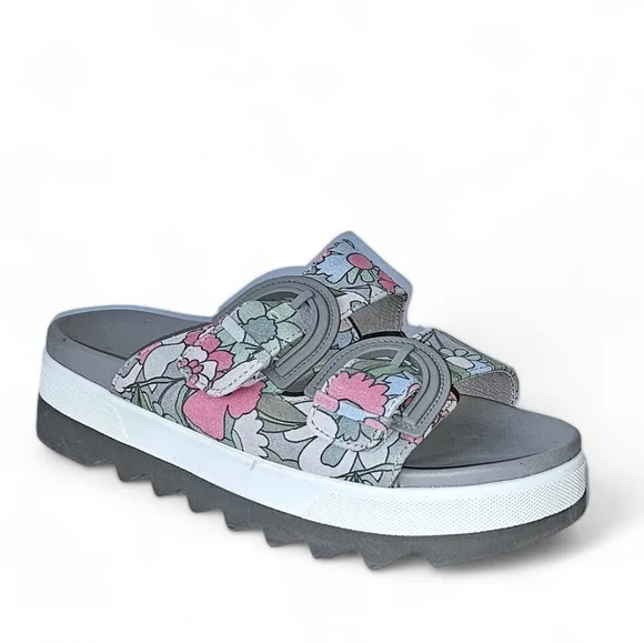 NWOB Cougar Pepa Floral Leather Dual-Buckle Slide Sandals