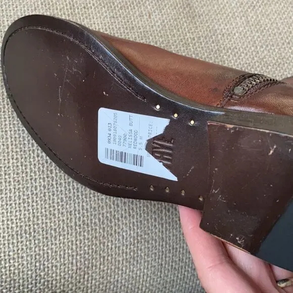 NWOB Frye Melissa Button Short Boots Size 5.5