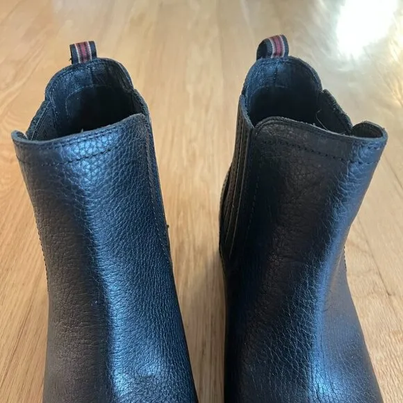 NWOT Aetrex Willow Leather Heeled Arch Support Chelsea Boots Women's Size 10