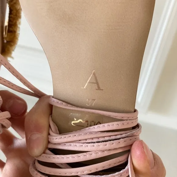 NWOT Anthropologie Embellished Tie Up Pink/Rose Raffia Square Toe Sandals