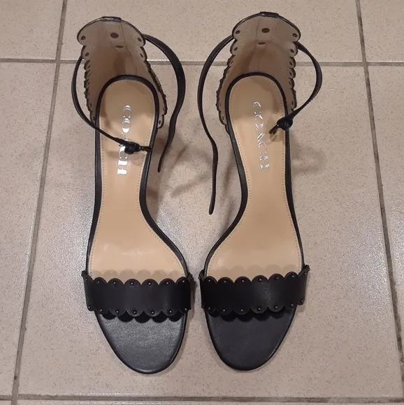 NWOT Coach Leather Monica Sandal