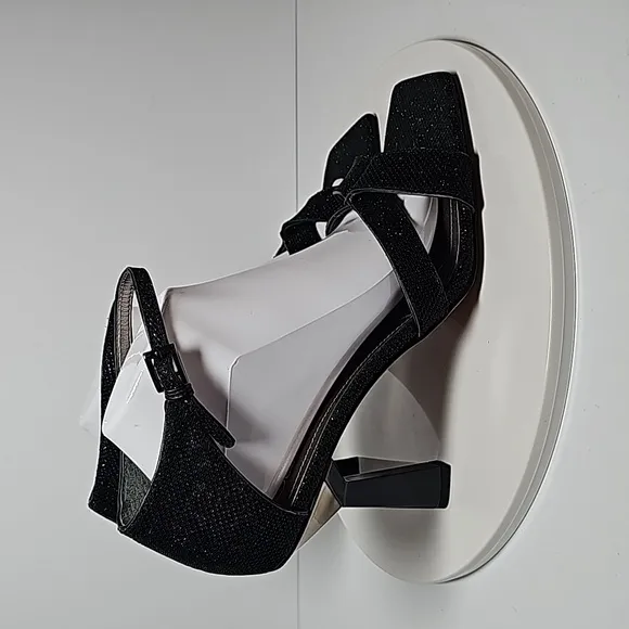 NWOT Franco Sarto Rania 2 Stilleto Heel Dress Sandal Ankle Strap Fabric Black 11