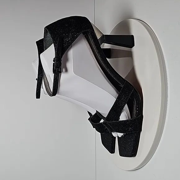 NWOT Franco Sarto Rania 2 Stilleto Heel Dress Sandal Ankle Strap Fabric Black 11