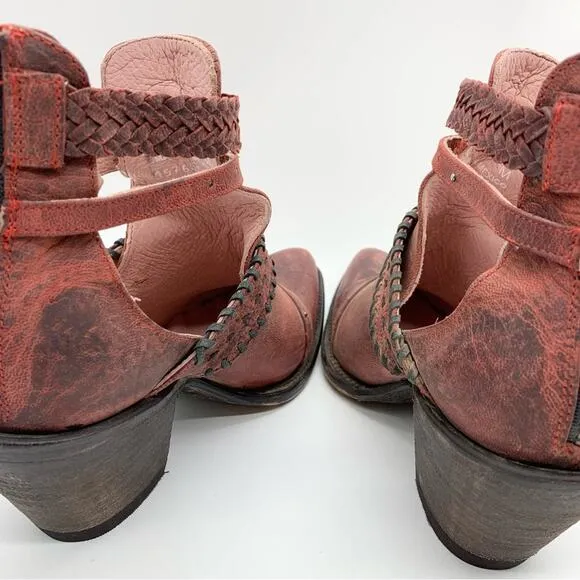 NWOT Miss Macie I Dare You Distressed Leather Healed Ankle Booties Red Size 6.5