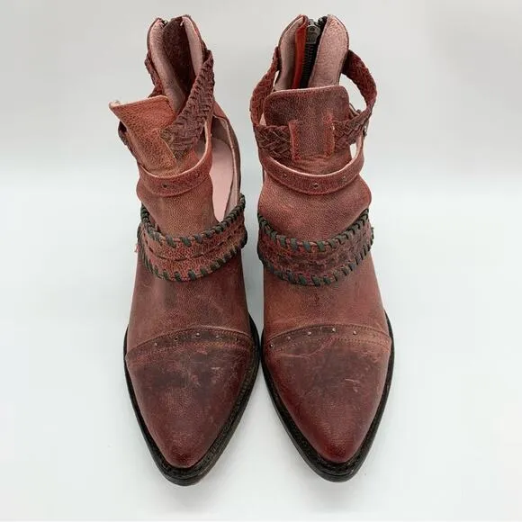 NWOT Miss Macie I Dare You Distressed Leather Healed Ankle Booties Red Size 6.5