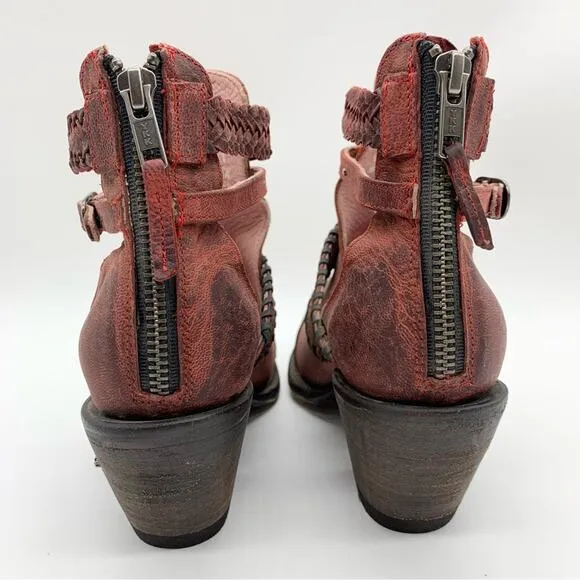 NWOT Miss Macie I Dare You Distressed Leather Healed Ankle Booties Red Size 6.5