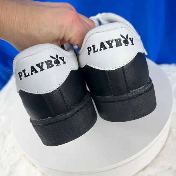 NWOT • RARE |•PLAYBOY🐰•| Black White Bunny Ear Logo Sneakers Women's Size 9