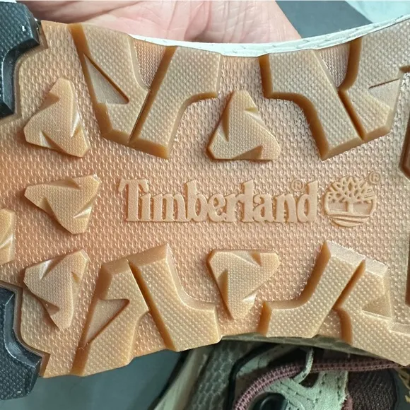NWOT Timberland Women's Multi-Color Hiking Shoes