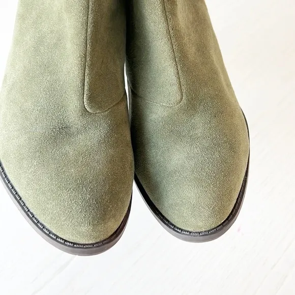 Nwot Vionic Naomi Snakeskin Suede Ankle Boots Olive Green sz 9