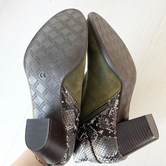 Nwot Vionic Naomi Snakeskin Suede Ankle Boots Olive Green sz 9