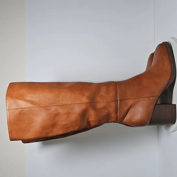NWOT Zodiac Riona Boots Knee High Tall Block Stacked Heel Faux Cognac Brown 10