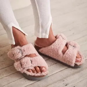 NWT Arizona Big Buckle Sandals