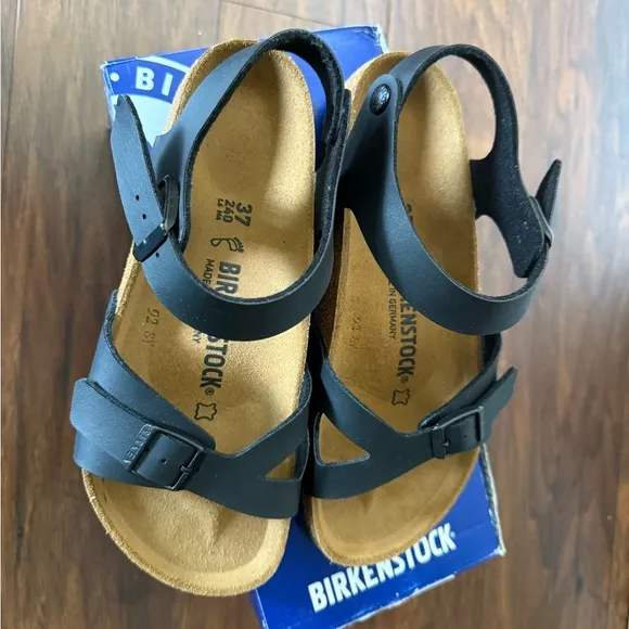 NWT Birkenstock Rio BS Black Sandals-Euro Size 37, US Size 6