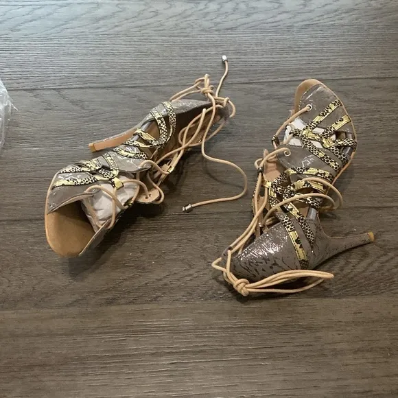 NWT BURJU Vaneno Open Toe Lace Up Stiletto Heeled Sandals | Size 5.5