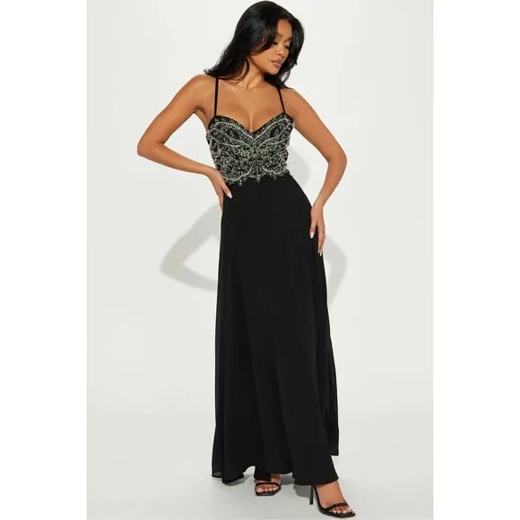 NWT FN Black Gracie Chiffon Women's Gown - Size M  ***Item: 0559