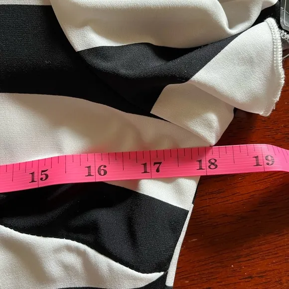 NWT Frank Lyman Design Black &amp; White, Belted Twirl Me! Dress~Size 12