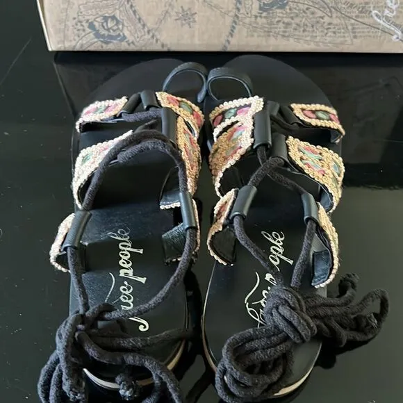 NWT Free People Mantra mirror sandals 7.5